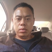 肖伟