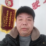 侯卫刚