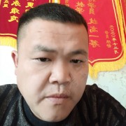 邱立星