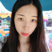凌玲艳