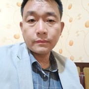 张亮光