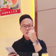 唐嘉伟
