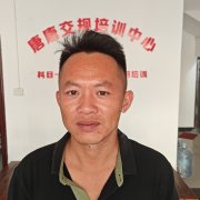 韦金辉