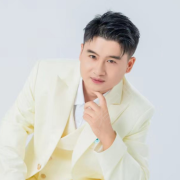 李建康