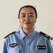 崔亚丹