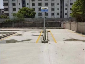 东润驾校