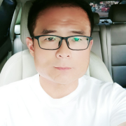 李宏