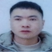 伍草辉