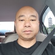 黄兆健