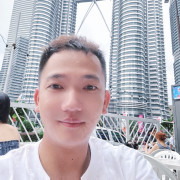 李健猛