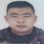 居洋洋