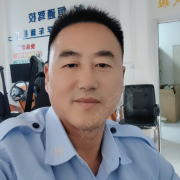 李克伟