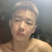 邓朋怡