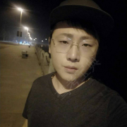 杨伟华