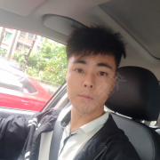 杨其霖