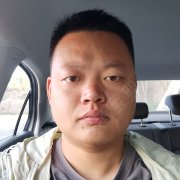 杜佳萌
