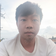 李笑龙