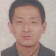 李诚伟