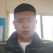 王小健