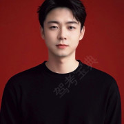 李强