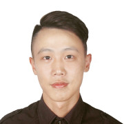 李英东