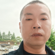 王建伟