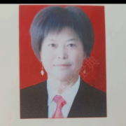 陈凤英