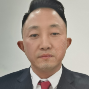 李云贵