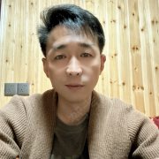 罗宇新