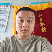 李瑶