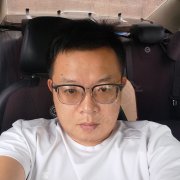 李强