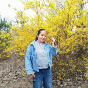 李华