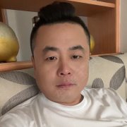 吴龙