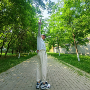 郭德龙