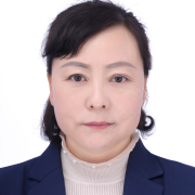 杨春英