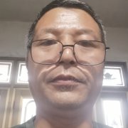 李忠