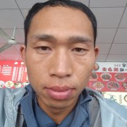 何国江