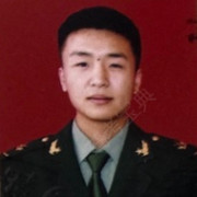 张玖