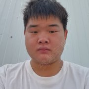 李林利
