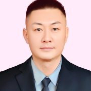 王亮