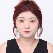黄婷婷