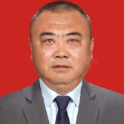 梁小荣