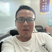 吴隆隆