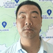 黄立成