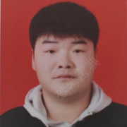 魏万雄