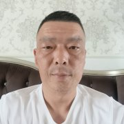 张栋