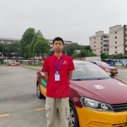 叶房明