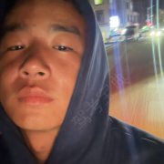 邓朋怡