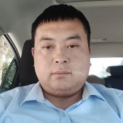 张亚军