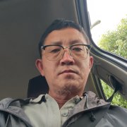 梁江立